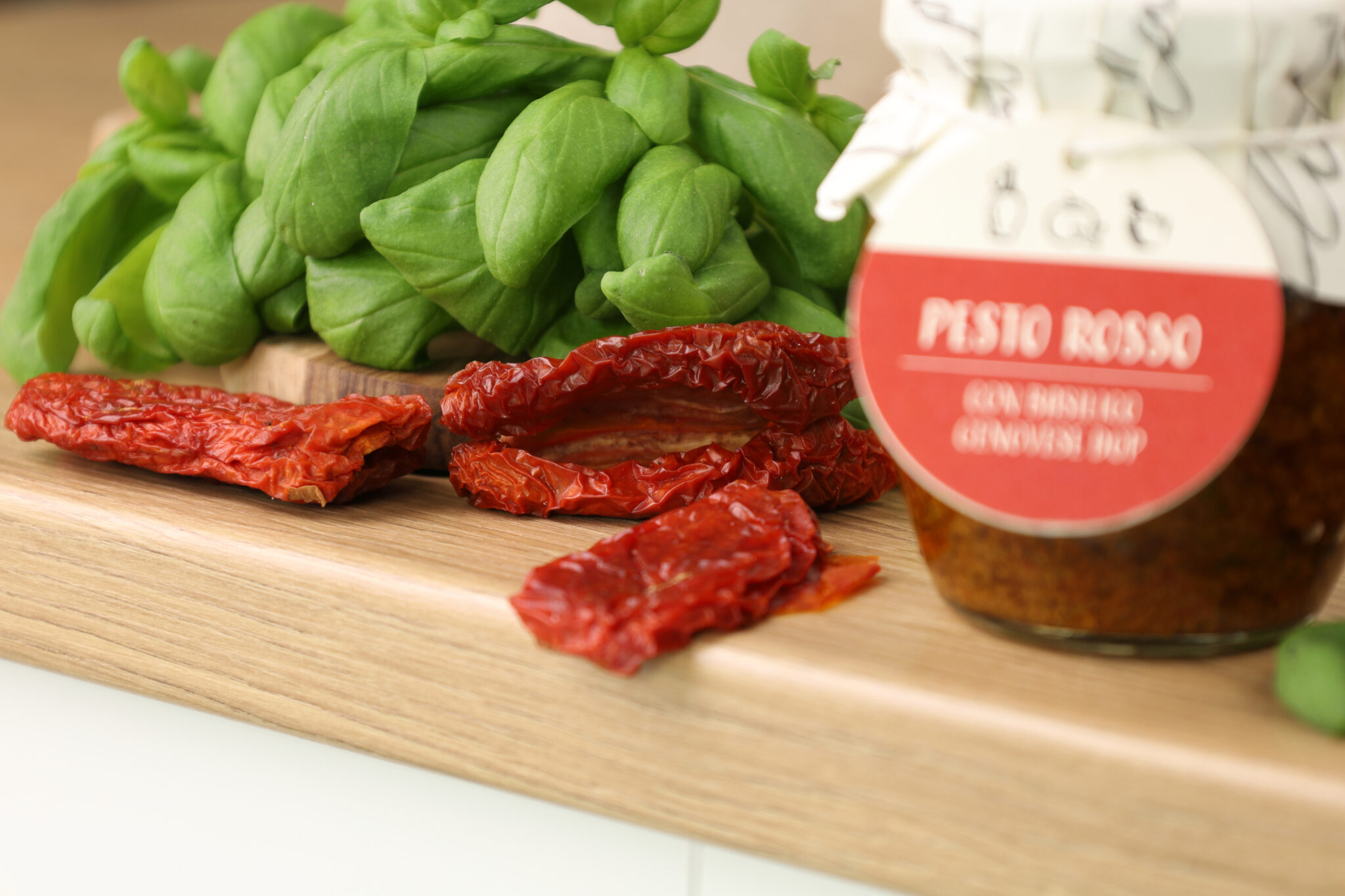 basilico genovese dop e pomodori secchi